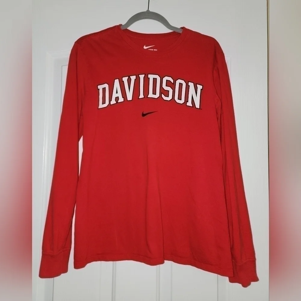 Nike Davidson College Tee